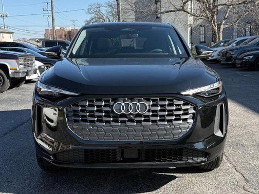 2025 Audi Q5 Premium TFSI quattro S tronic