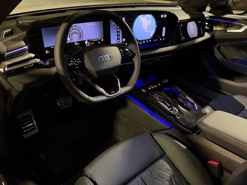 Glacier White Metallic 2026 Audi S5 Premium Plus TFSI quattro S tronic