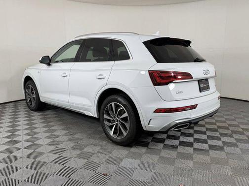 2023 Audi Q5 45 S line Premium Plus