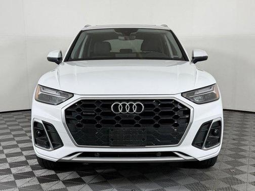2023 Audi Q5 45 S line Premium Plus