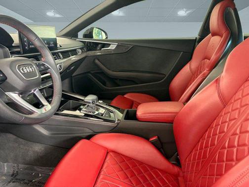 2022 Audi S5 Premium Plus TFSI quattro Tiptronic