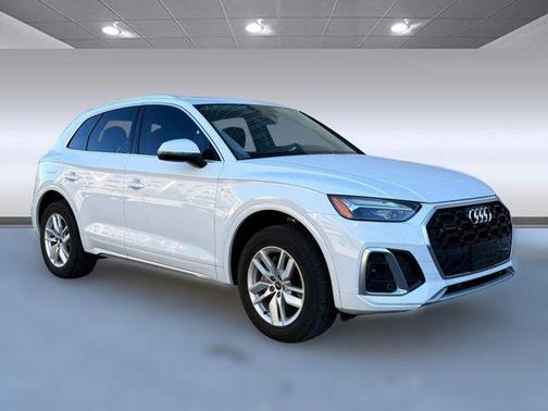 2023 Audi Q5 45 S line Premium