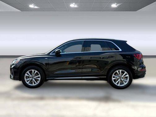 2024 Audi Q3 Premium 45 TFSI S line quattro Tiptronic