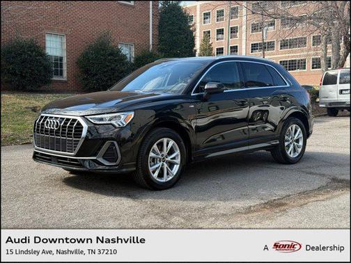 2024 Audi Q3 Premium 45 TFSI S line quattro Tiptronic