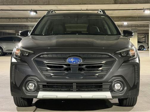 Magnetite Gray Metallic 2024 Subaru Outback Limited
