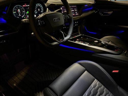 2025 Audi S e-tron GT Premium Plus