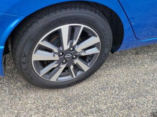 2023 Nissan Versa 1.6 SV