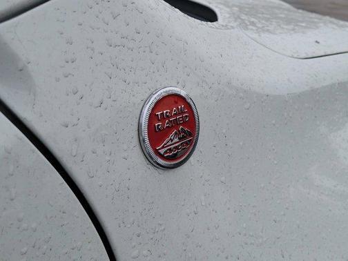 2017 Jeep Renegade Trailhawk