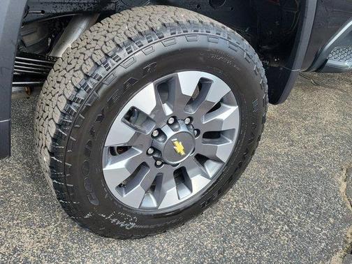2026 Chevrolet Silverado 2500 Custom