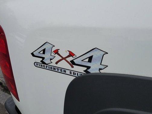 Summit White 2011 Chevrolet Silverado 1500 LT