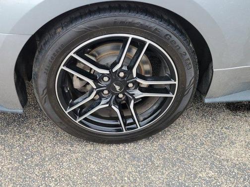 2023 Ford Mustang EcoBoost