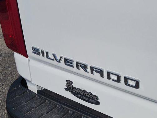 Summit White 2026 Chevrolet Silverado 3500 WT