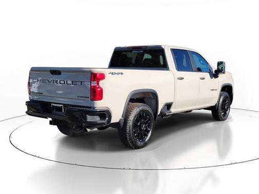 2026 Chevrolet Silverado 2500 Custom