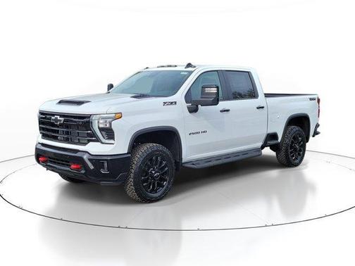 Summit White 2026 Chevrolet Silverado 2500 LT