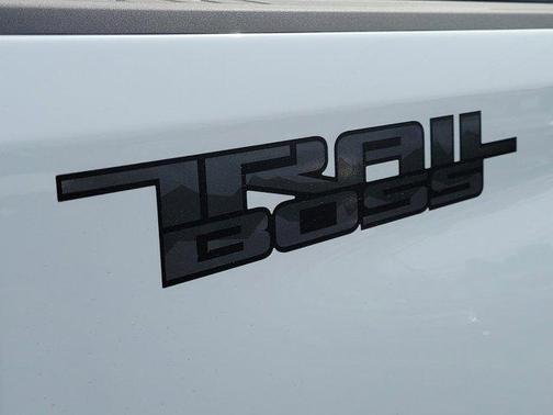 Summit White 2026 Chevrolet Silverado 2500 LT