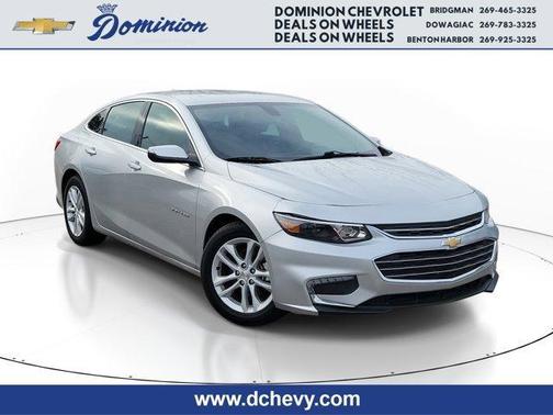 Silver Ice Metallic 2017 Chevrolet Malibu 1LT