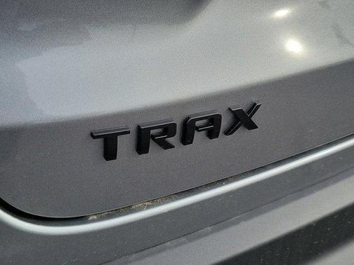 Sterling Gray Metallic 2026 Chevrolet Trax FWD 2RS