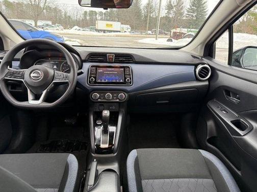 2024 Nissan Versa 1.6 SV