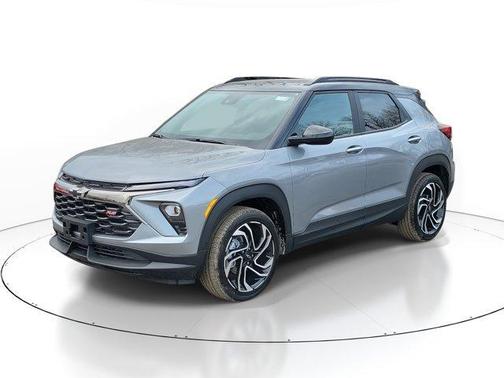 Sterling Gray Metallic 2026 Chevrolet Trailblazer RS