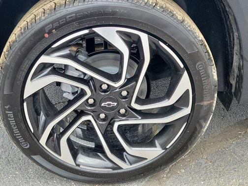 Sterling Gray Metallic 2026 Chevrolet Trailblazer RS