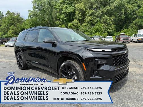 Mosaic Black Metallic 2024 Chevrolet Traverse RS