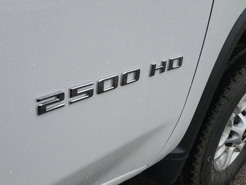 2026 Chevrolet Silverado 2500 WT