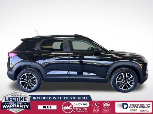 Mosaic Black Metallic 2024 Chevrolet Trailblazer LT