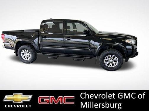 Black 2017 Toyota Tacoma SR5