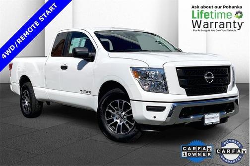 2024 Nissan Titan SV