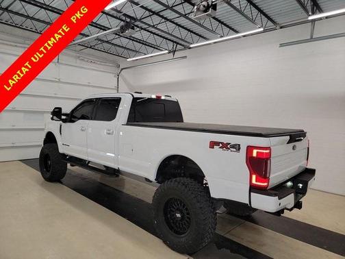 2022 Ford F-350 Lariat Super Duty
