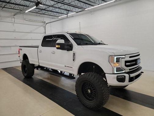 2022 Ford F-350 Lariat Super Duty