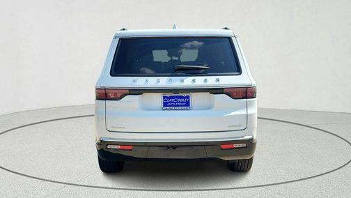 Bright White Clearcoat 2024 Jeep Wagoneer Series II