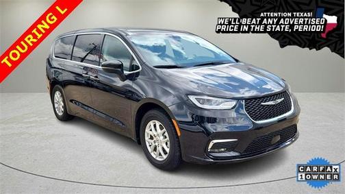 2023 Chrysler Pacifica Touring-L