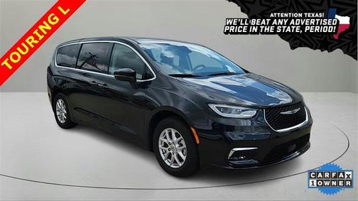 2023 Chrysler Pacifica Touring-L