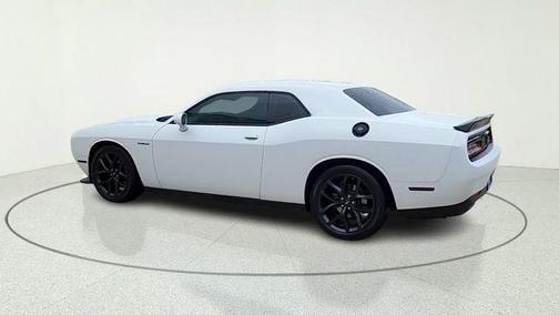 White Knuckle Clearcoat 2022 Dodge Challenger R/T