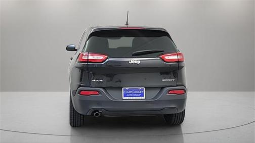 2016 Jeep Cherokee Sport
