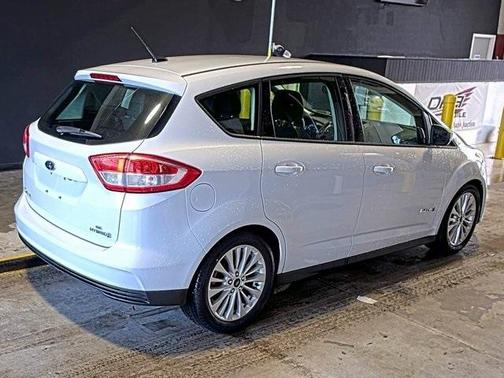 2017 Ford C-Max Hybrid SE