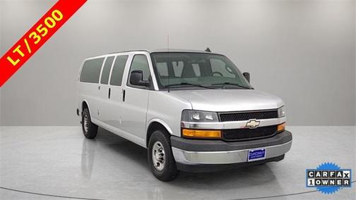 2017 Chevrolet Express 3500 LT