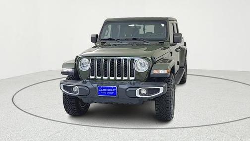 2022 Jeep Gladiator Overland