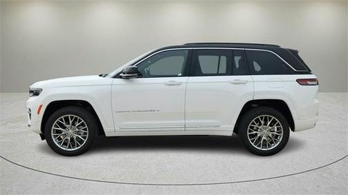 2025 Jeep Grand Cherokee Summit