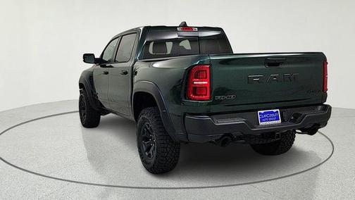 Serrano Red 2026 RAM 1500 RHO