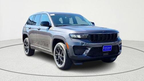 Metallic 2025 Jeep Grand Cherokee Laredo