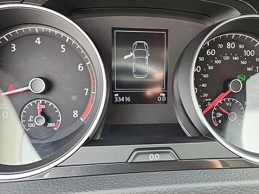 2018 Volkswagen Golf TSI SE