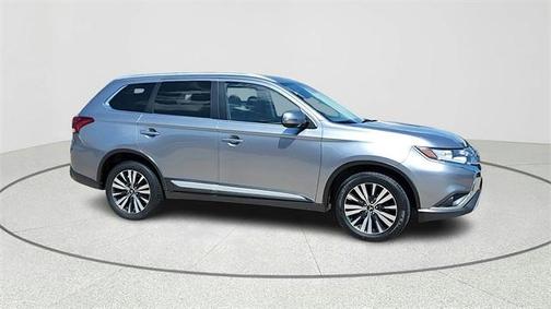 2020 Mitsubishi Outlander SEL
