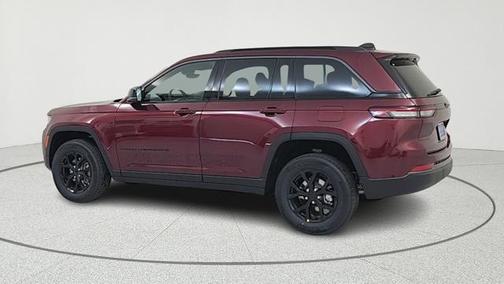 Velvet Red Pearlcoat 2026 Jeep Grand Cherokee L Laredo