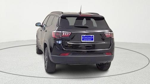 Diamond Black 2026 Jeep Compass Latitude