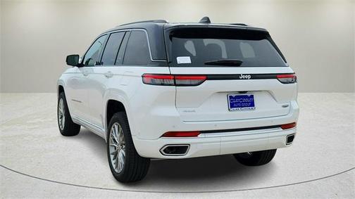 2025 Jeep Grand Cherokee Summit