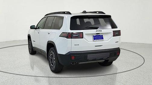 Bright White Clearcoat 2026 Jeep Cherokee LAREDO/LIMITED