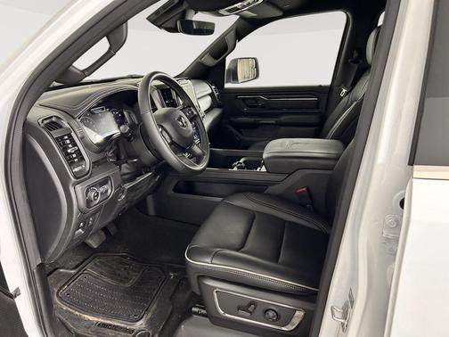 Bright White Clearcoat 2023 RAM 1500 Limited