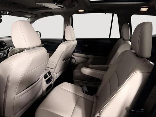 2021 Honda Pilot AWD Elite